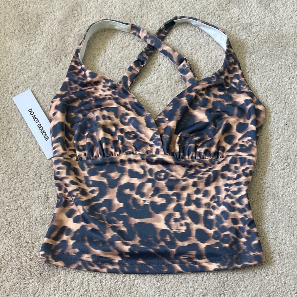 Princess Polly leopard tank top!